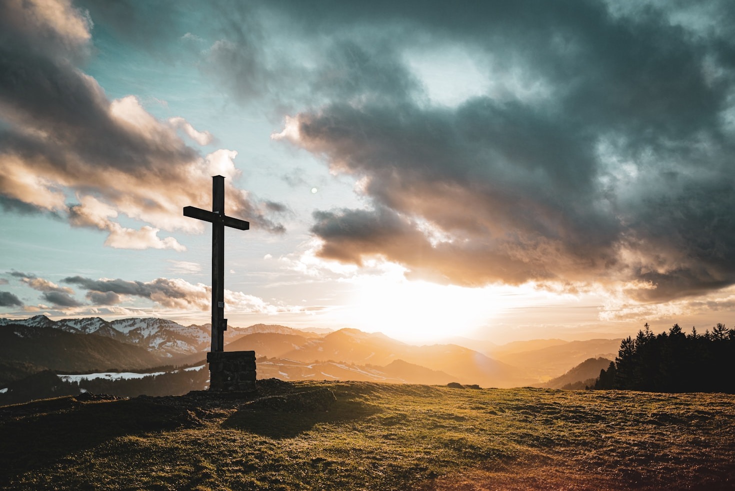 Share Christ’s Love Through Service 
